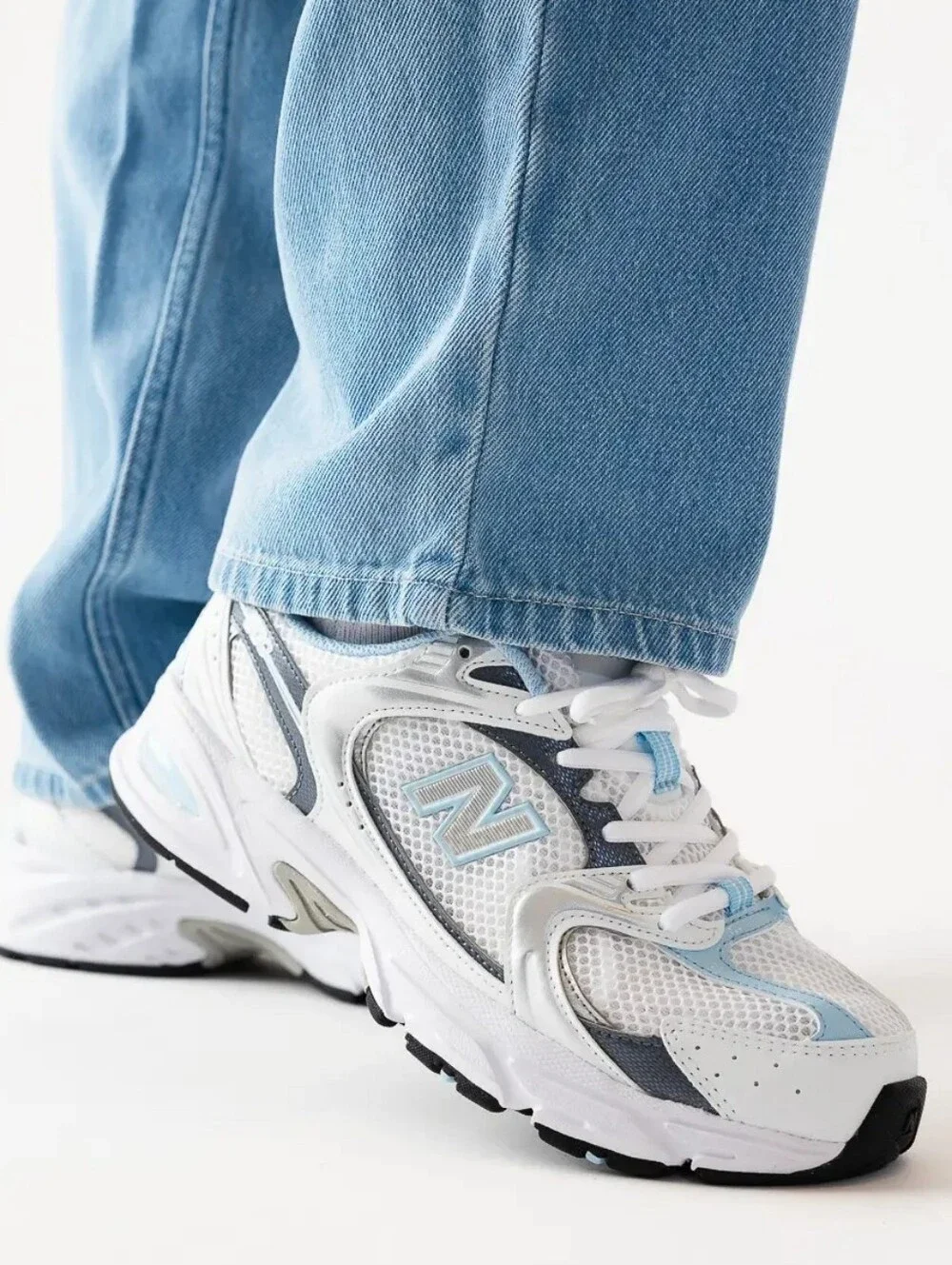 Sale: New Balance 530 Sneakers - Womens 8.5 - Picture 8 of 11